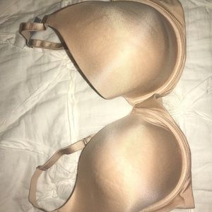 Nude Bra size 36DD Aerie